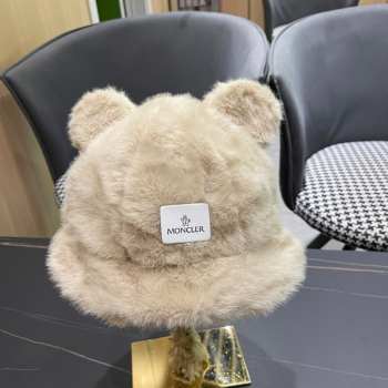 Uubags | Moncler bucket hat with bear ears decoration in beige