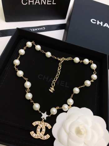 Uubags | Chanel Pearl Necklace 02