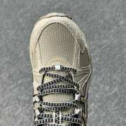 Uubags | ASICS Gel-Kahana 8 Khaki Black Gold Sneaker - 2