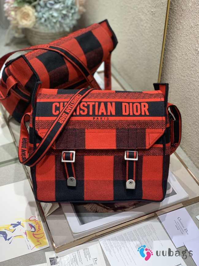 Uubags | Dior Red Oblique Embroidered Diorcamp Messenger Bag 27x28x11cm - 1