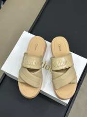 Uubags | Chloé Mila Slip-On Slides - 1