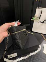 Uubags | Chanel box bag in black 19x13cm - 5