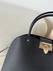 Uubags | Valentino Garavani Rockstud Handbag In Black Grainy Calfskin 28x21x14cm - 4