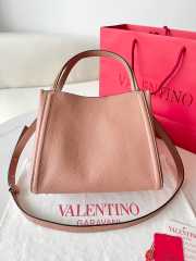 Uubags | Valentino Garavani Alltime Bag In Pink Grainy Calfskin 26x21x17cm - 2