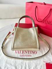 Uubags | Valentino Garavani Alltime Bag In Metallic Calfskin Gold 19x17x14cm - 6