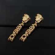 Uubags | Versace in 18 kt gold earrings  - 6