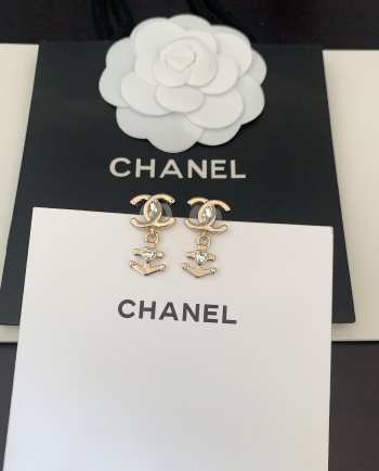 Uubags | Chanel earrings 