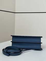 Uubags | Fendi Peekaboo ISeeU Small Blue Leather Bag with Contrasting 27x11x20cm - 3