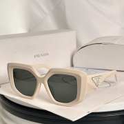 Uubags | Prada sunglasses with triangle logo 01 - 5