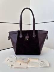 Uubags | Fendi Origami Leather Purple Bag 27x15x27cm - 1