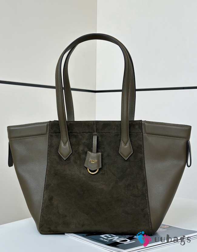 Uubags | Fendi Origami Leather Green Bag 27x15x27cm - 1