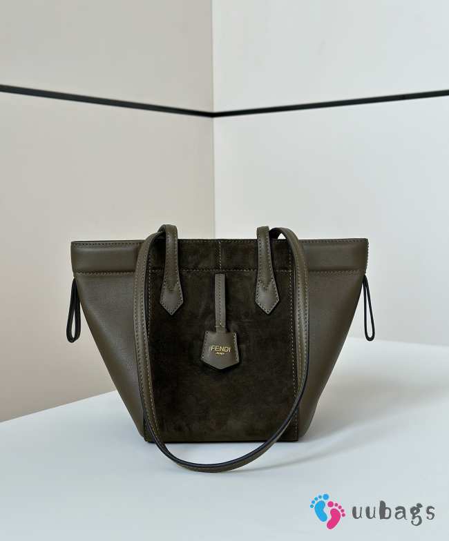 Uubags | Fendi Origami Small Leather Green Bag 18.5x15x15cm - 1