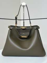 Uubags | Fendi Peekaboo Soft Large Green leather bag 40.5x13x28cm - 3