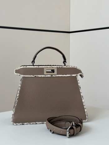 Uubags | Fendi Peekaboo ISeeU gray bag 27x11x20cm