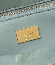 Uubags | Fendi Peekaboo shoulder bag in mint green 24x10.5x18.5cm - 2