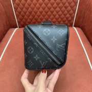 Uubags | Louis Vuitton M11508 Toiletry Material Monogram Eclipse Canvas Bag 24x13x13cm - 5