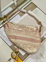 Uubags | Dior saddle bag in pink toile de jouy embroidery 25cm - 4