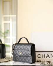 Uubags | Chanel Woc crossbody handbag in black 18x14x3cm - 3