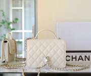 Uubags | Chanel Woc crossbody handbag in white 18x14x3cm - 4