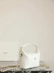 Uubags Chanel Small Hobo Bag In White 21.5x19x6cm - 5