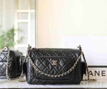 Uubags | Chanel Medium Camera Case Shiny Crumpled Lambskin & Gold-Tone Metal Black 18x24x7cm