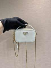 Uubags Prada 1NR025 Saffiano leather mini-pouch in white 11x6.5x2.5cm - 3