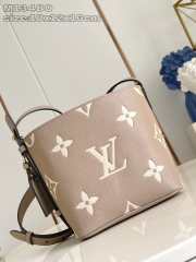 Uubags Louis Vuitton M13045 All In BB Bag Grey 16x18x12cm - 2