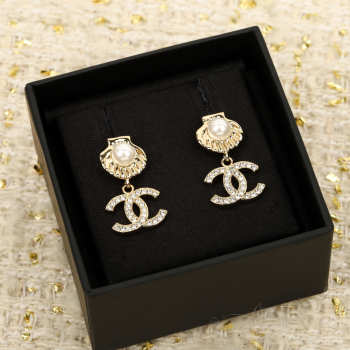 Uubags Chanel earrings pearl 01