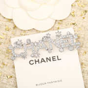 Uubags Chanel brooches diamond - 4