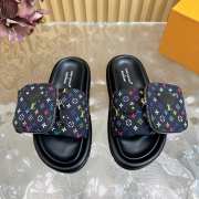 Uubags Louis Vuitton 1AGVRH Pool Pillow Flat Comfort Mule LV x TM Sandals In Black - 5