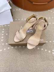 Uubags Christian Louboutin Ginko girl high heels in beige 8.5cm - 5