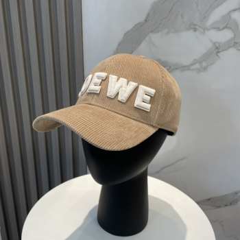 Uubags Loewe brown hat