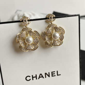 Uubags Chanel Camellia Pearl Earrings