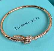 Uubags Tiffany knot bangle in gold with diamond - 4