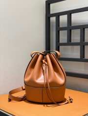 Uubags Loewe Balloon Anagram Bag in Tan 18x25x13.5cm - 1