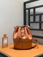 Uubags Loewe Balloon Anagram Bag in Tan 18x25x13.5cm - 6