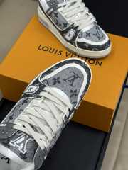 Uubags 1ADHJ0 Louis Vuitton Trainer Sports Shoes In Grey - 5