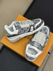 Uubags 1ADHJ0 Louis Vuitton Trainer Sports Shoes In Grey - 4