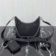 Uubags Prada Re-Edition 2005 Saffiano Hobo Bag With Silver Buckle 18x22x6.5cm - 1