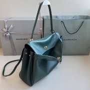 Uubags Balenciaga Rodeo large bag in pine green smooth calfskin, aged-gold hardware 40x30x13cm - 5