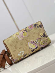 Uubags Louis Vuitton M21317 Speedy Bandouliere Floral Pattern Gold Bag 25cm - 4