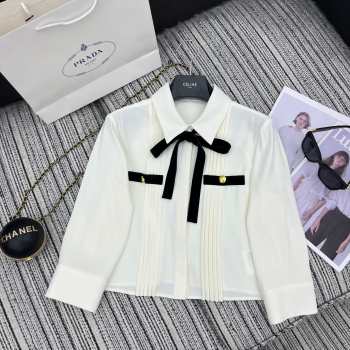 Uubags Prada White shirt with black collar