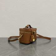 Uubags Celine Vanity bag in Triomphe canvas and calfskin brown 18x12x18cm - 5