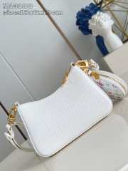 Uubags Louis Vuitton M13100 Marellini LV x TM Bag In White/multicolor 19x13.5x6.5cm - 4