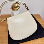 Uubags YSL Voltaire Box smooth leather handbag in white 17.5x21x8cm - 2