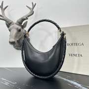 Bottega Veneta Gemelli Bag In Black 24x15x6cm - 4