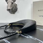 Bottega Veneta Gemelli Bag In Black 24x15x6cm - 3