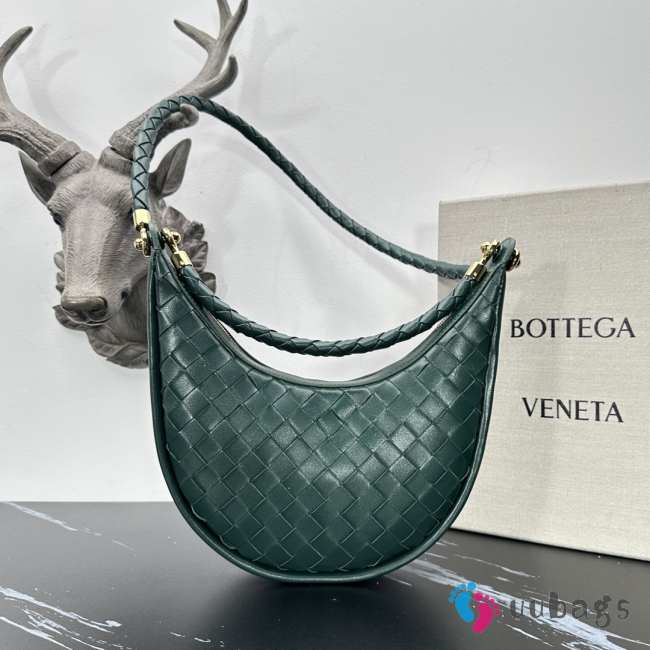 Bottega Veneta Gemelli Bag In Green 24x15x6cm - 1