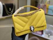 Uubags Bvlgari Serpenti Cabochon maxi chain crossbody bag in soft quilted yellow calf leather 22.5x15x10cm - 5