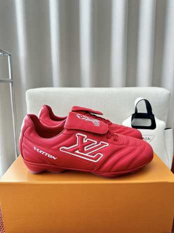 Uubags Louis Vuitton 1AHDOR LV Footprint Soccer Sneaker In Red 